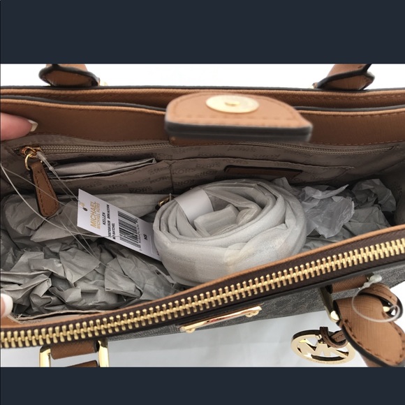 NWT Michael Kors Kellen Medium Satchel Crossbody - Picture 5 of 8